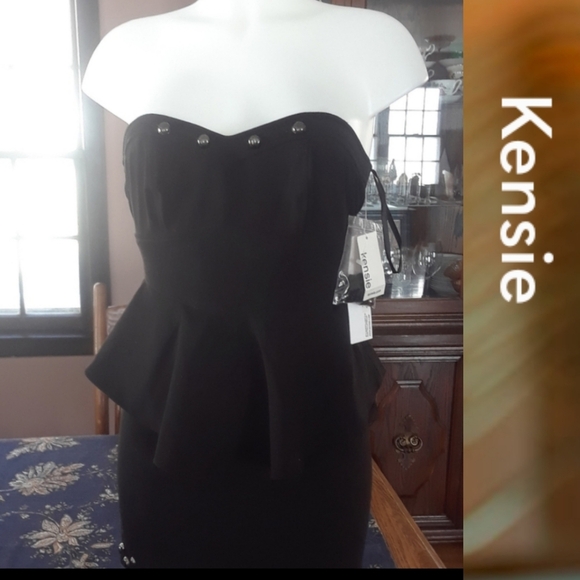 Size xsmall sleeveless body cocoon black dress 👗 - Picture 16 of 16
